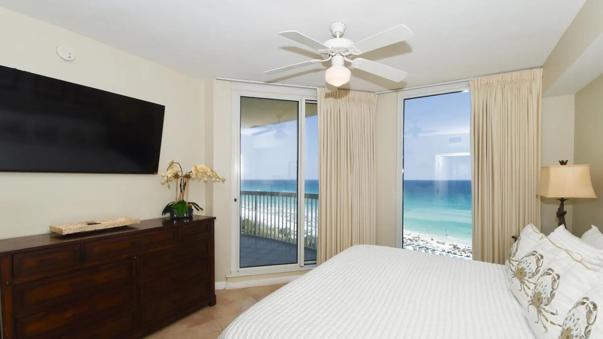 Apartment Silver Shells St, Maarten 1003 Destin United States