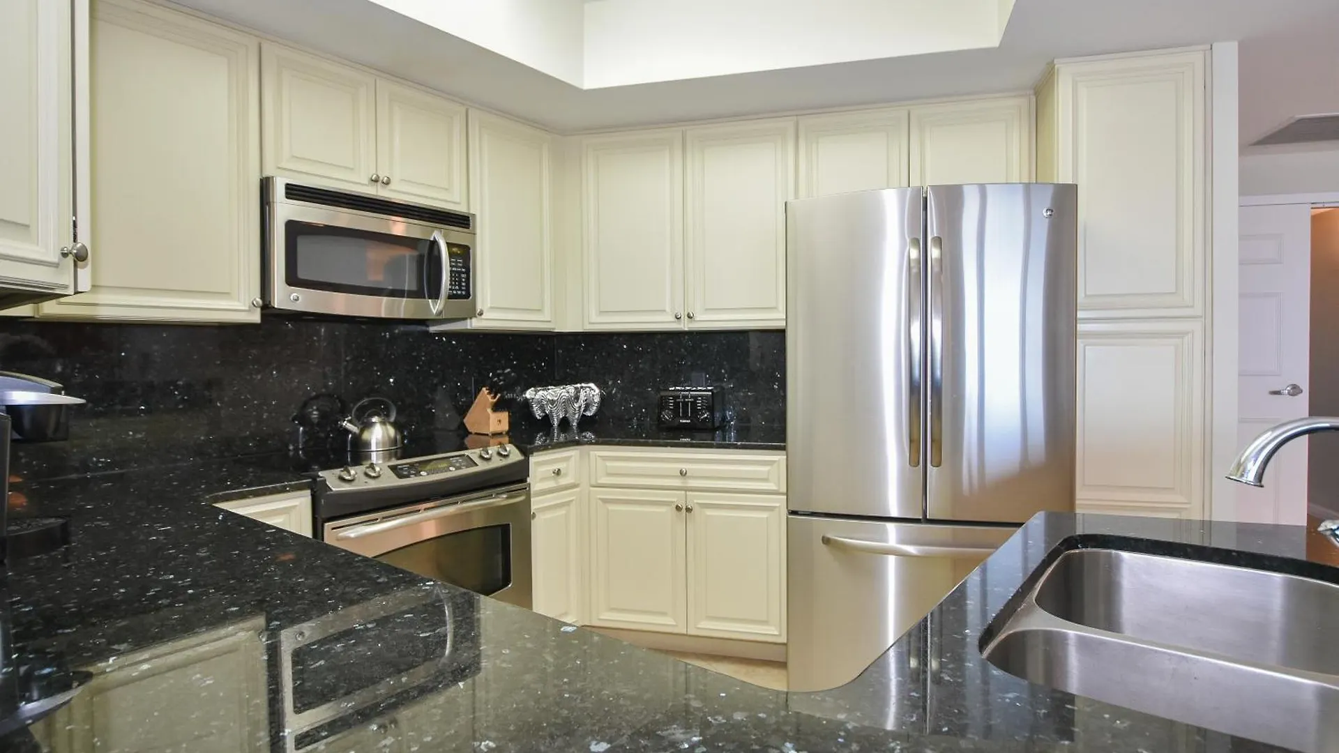 Apartment Silver Shells St, Maarten 1003 Destin